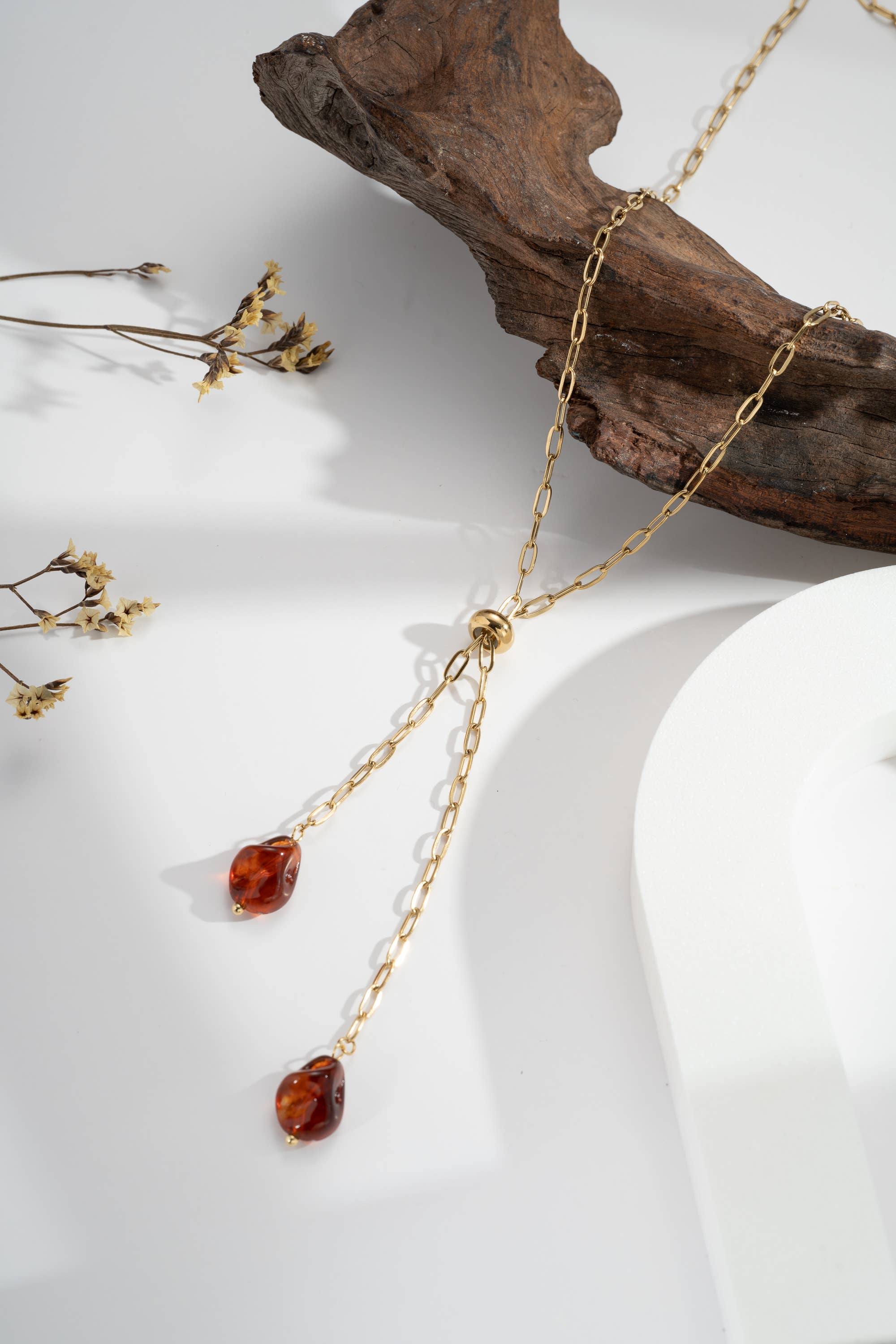 Collier Coulissant Ambre Doré – Éclat Solaire, Ajustable,