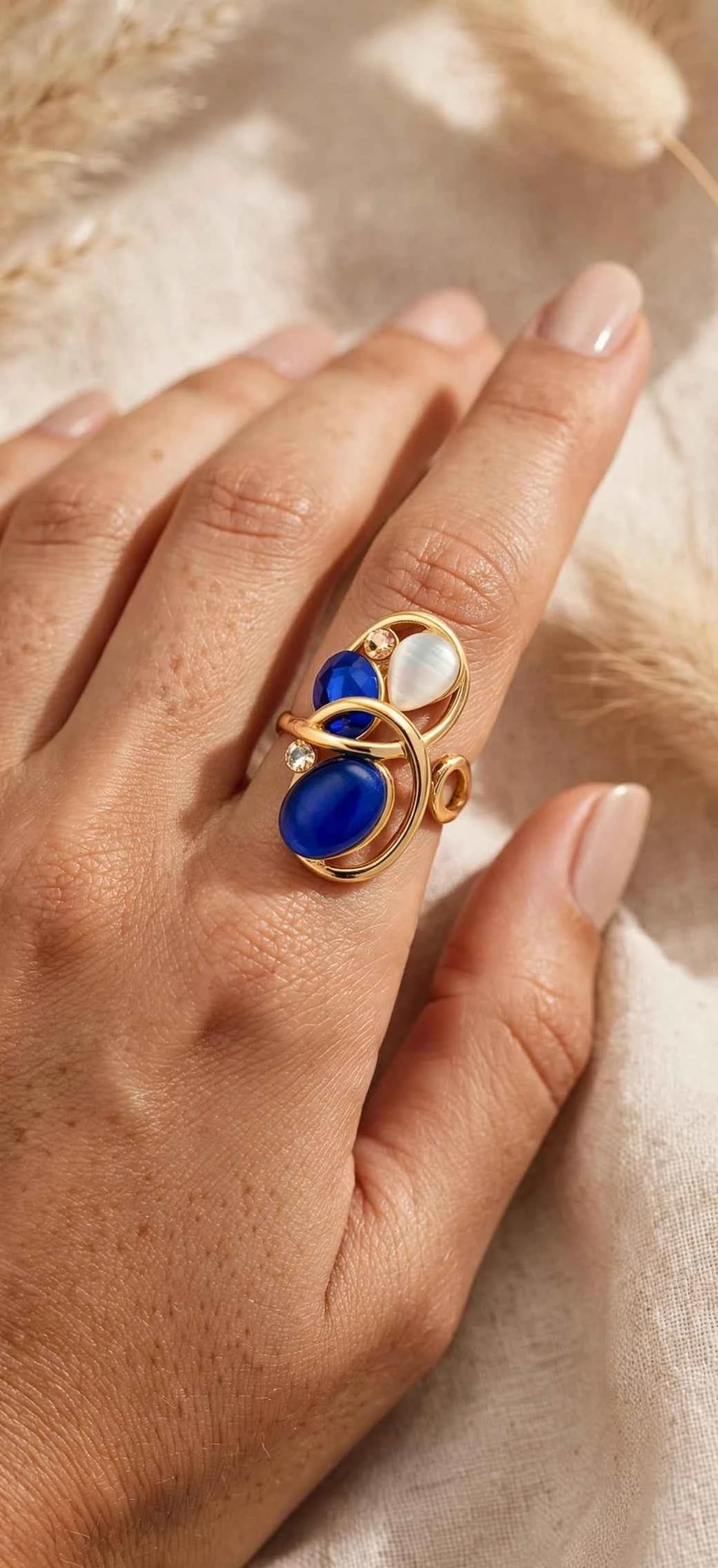 Lina ,Bague pierres colorées œil de chat acier inoxydable doré