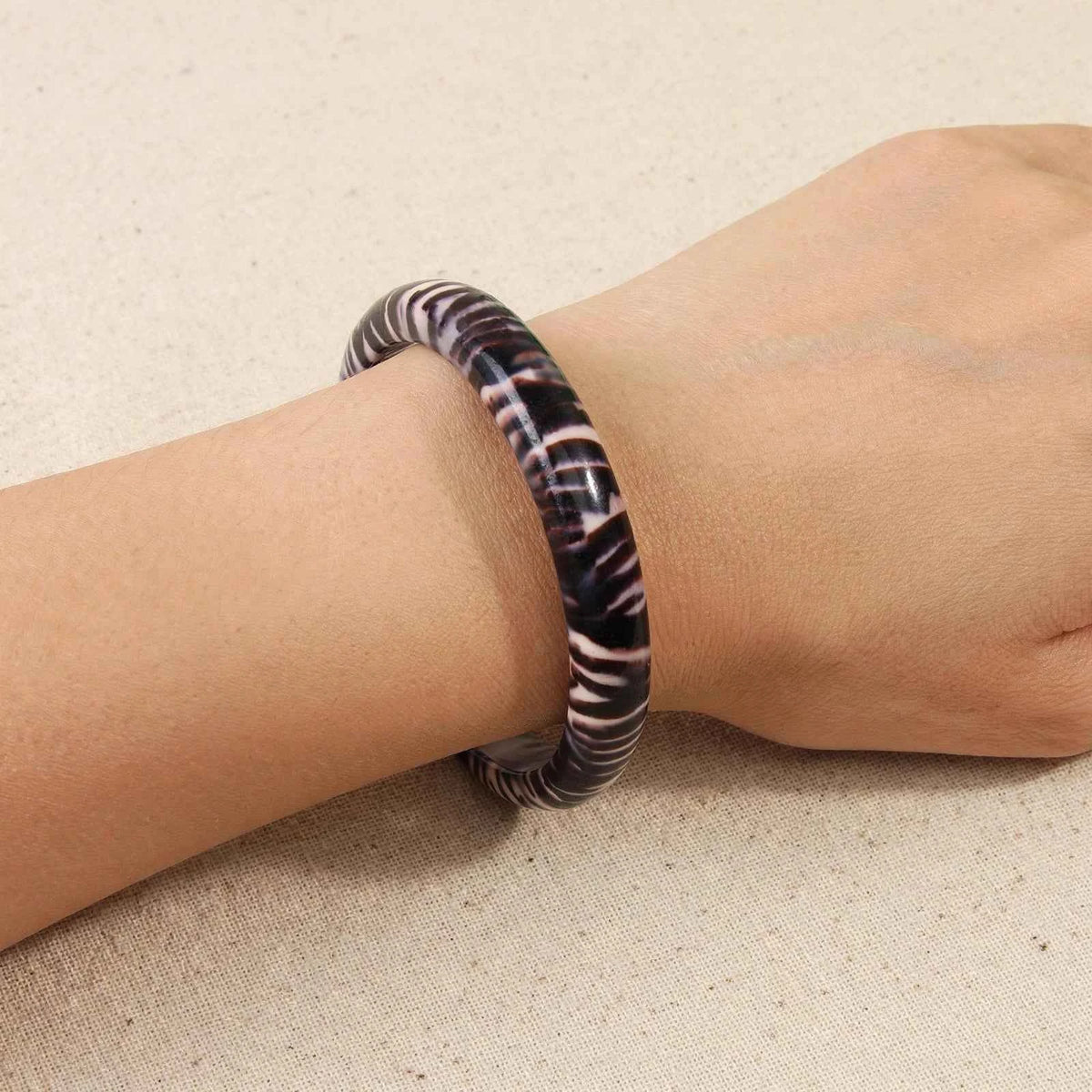 Jonc Zélie - Bracelet Acrylique Zébré
