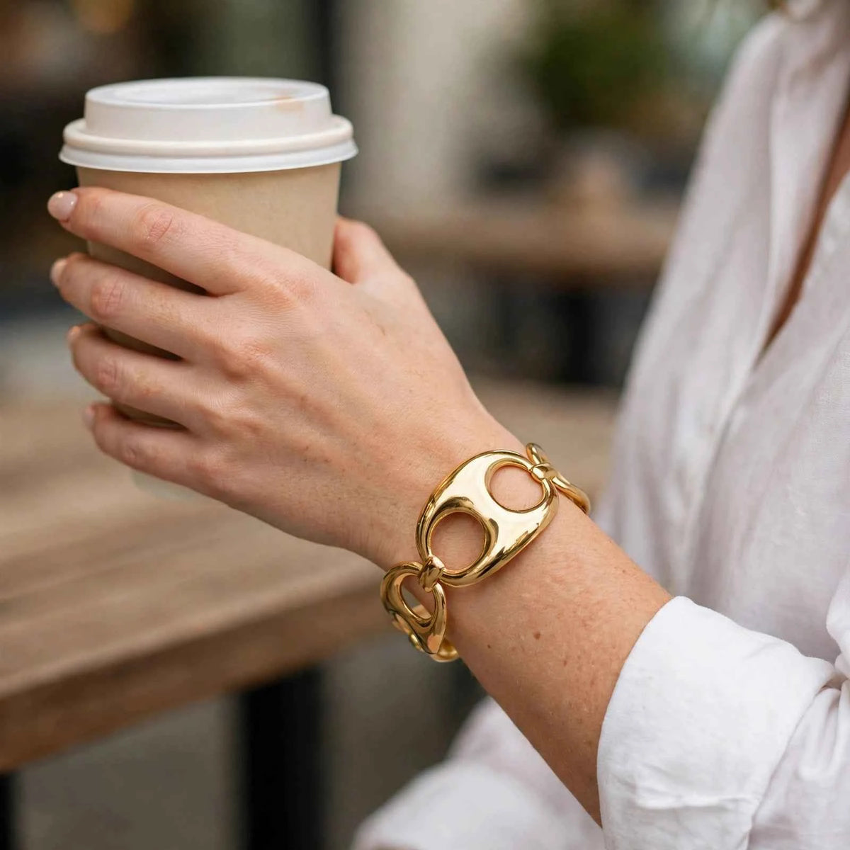 Manchette Noa - Maille grain de café Sculpturale
