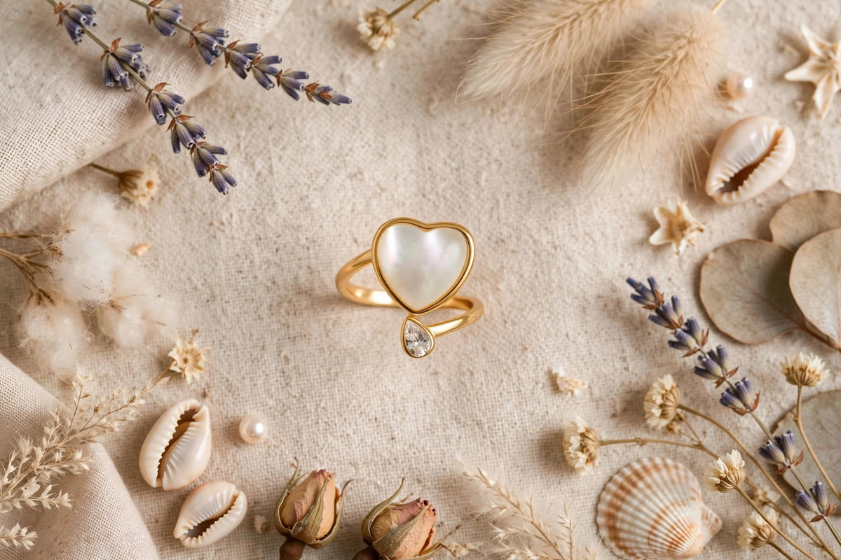 Bague AMOUR Dorée | Cœur Nacre Blanche & Cristal | BisouBijoux
