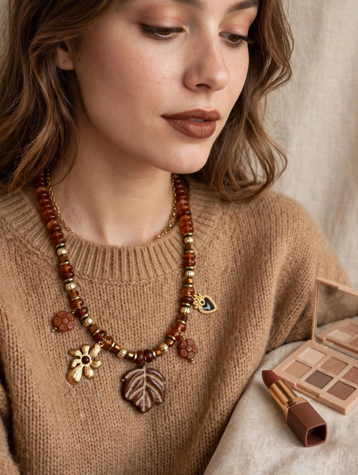 Collier Nahia , Automne Bohème - Feuille & Fleurs| Résine et Acier inoxydable, Doré
