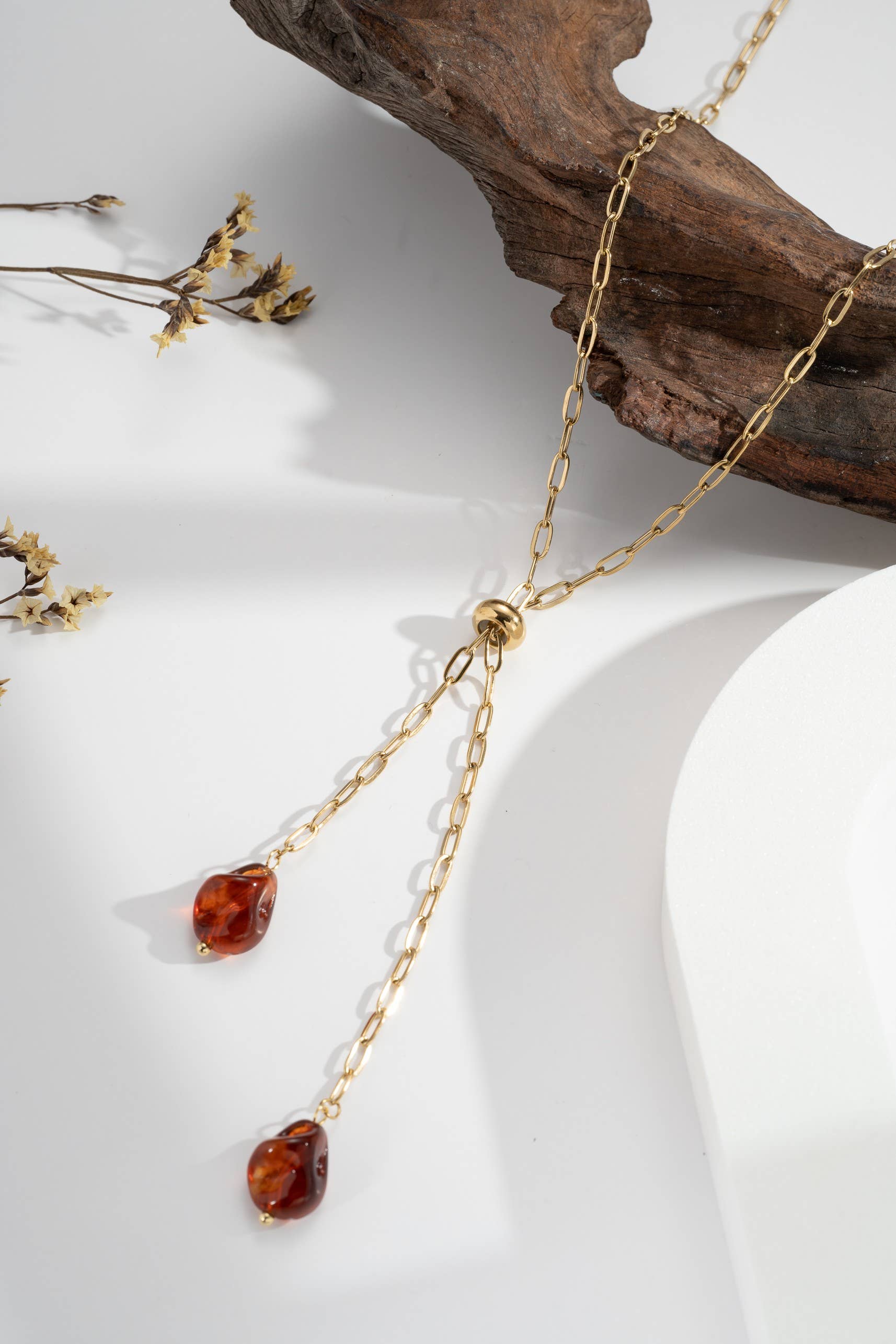 Collier Coulissant Ambre Doré – Éclat Solaire, Ajustable,